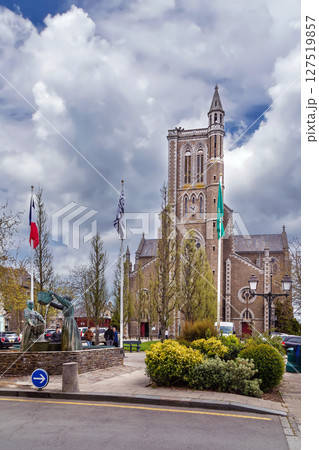 Church  of Saint Meen, Cancale, France 127519857