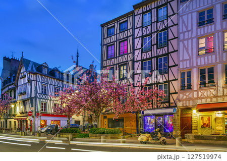 Street in Rouen, France 127519974