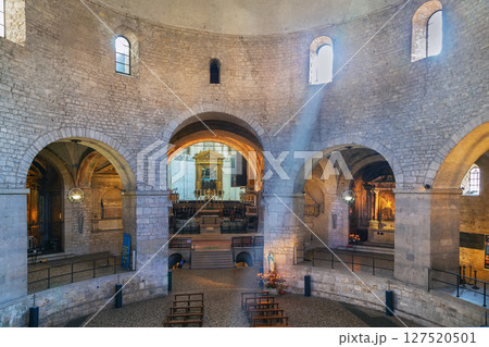 Old Cathedral, Brescia, Italy 127520501