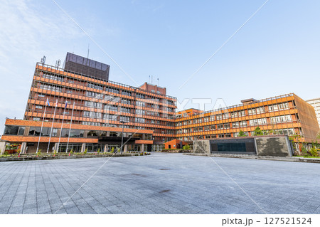 石川県金沢市　快晴の金沢市役所 127521524