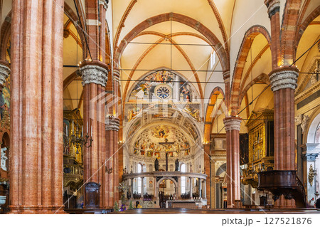 Verona Cathedral, Italy Verona Cathedral, Italy 127521876