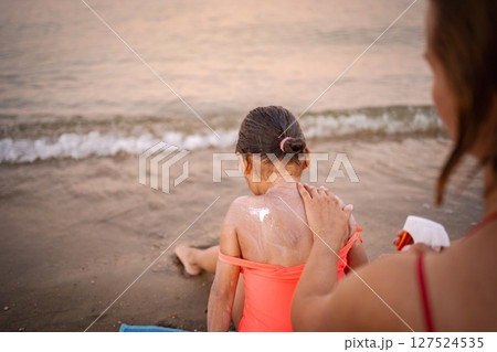 Summer sun and laughter on a Greece beach day 127524535