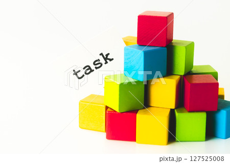 山積みのtask 127525008