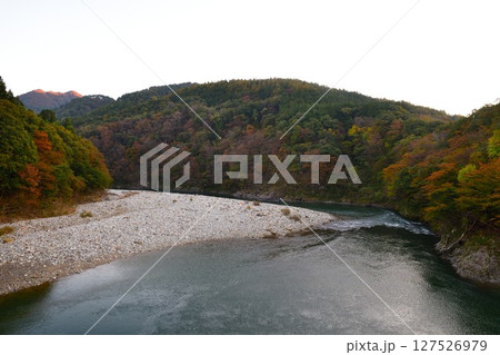 荒川峡もみじライン(新潟県) 荒川峡もみじライン(新潟県) 127526979