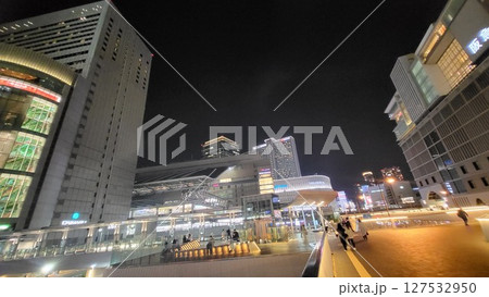 大阪　梅田の街の夜景➀ 127532950