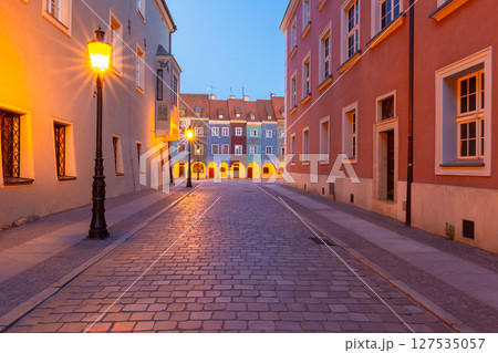 Poznan Town Hall at sunrise, Poznan, Poland Poznan Town Hall at sunrise, Poznan, Poland 127535057