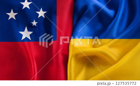 サモアの国旗とウクライナの国旗。 サモアの国旗とウクライナの国旗。 127535772