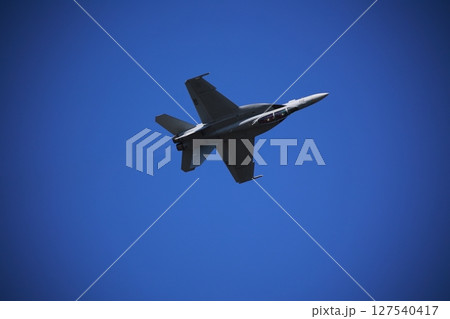 アクロバット　ホーネット　F-18 127540417