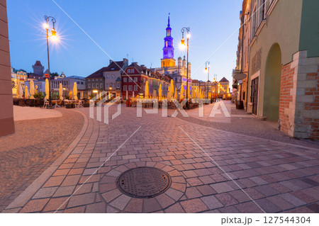 Old Market Square and Town Hall in Poznan, Poland 127544304