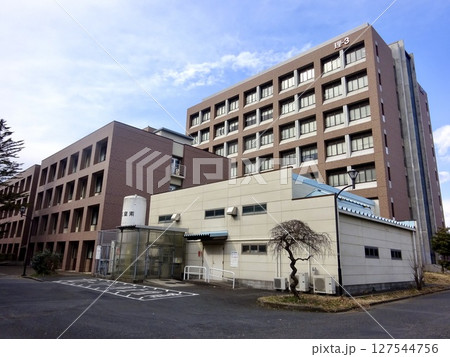千葉大学 西千葉キャンパス 建物 127544756