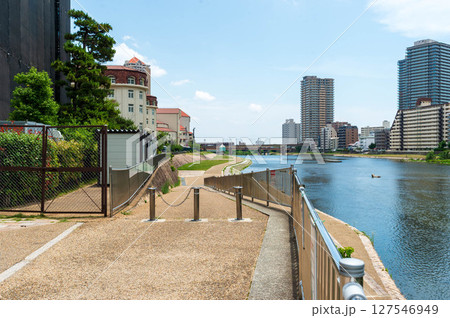 阪急電鉄今津線鉄橋 127546949