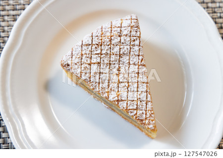 甘くて美味しそうなチーズケーキ 127547026