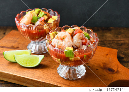 エビのカクテル(コクテル・デ・カマロン、コクテル・デ・カマロネス)(メキシコ料理) エビのカクテル(コクテル・デ・カマロン、コクテル・デ・カマロネス)(メキシコ料理) 127547144