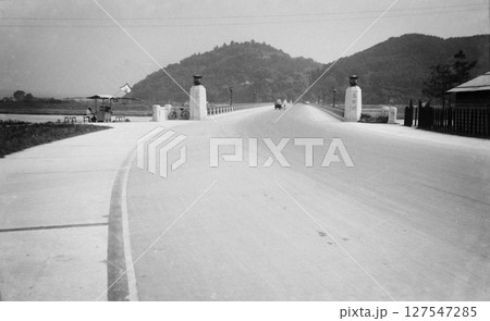 古写真 1935-1944年 京都府八幡市 木津川御幸橋 古写真 1935-1944年 京都府八幡市 木津川御幸橋 127547285