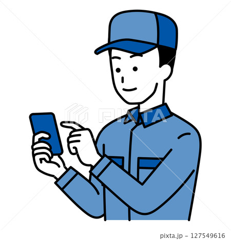 スマートフォンを操作するつなぎ作業服の男性 スマートフォンを操作するつなぎ作業服の男性 127549616