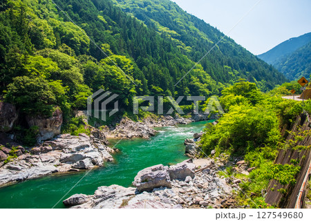 中山七里【岐阜県飛騨川沿いの絶景】 中山七里【岐阜県飛騨川沿いの絶景】 127549680