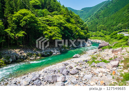 中山七里【岐阜県飛騨川沿いの絶景】 中山七里【岐阜県飛騨川沿いの絶景】 127549685