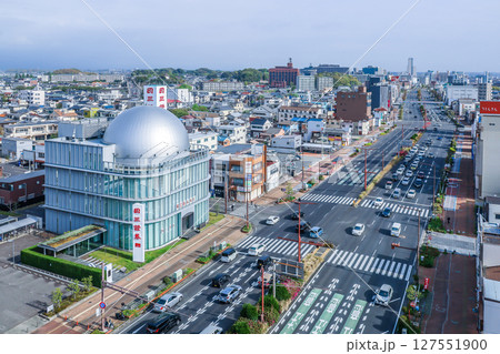遠く三重県庁を望む市街地風景 遠く三重県庁を望む市街地風景 127551900