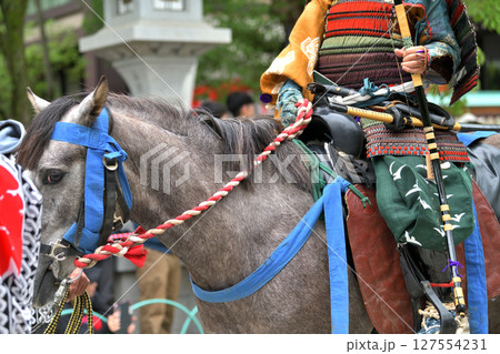 楠公武者行列　騎馬武者　神戸湊川神社の御神幸 127554231