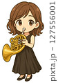 ホルンを吹く女の子 127556001