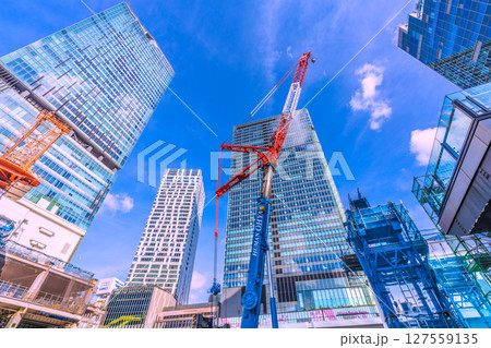 日本の東京都市景観 完全消滅…さよなら渋谷駅西口。中央のビルも完全に解体…新橋脚が…=21日 日本の東京都市景観 完全消滅…さよなら渋谷駅西口。中央のビルも完全に解体…新橋脚が…=21日 127559135