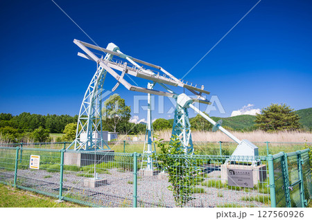 太陽電波望遠鏡　　野見山宇宙電波観測所 127560926