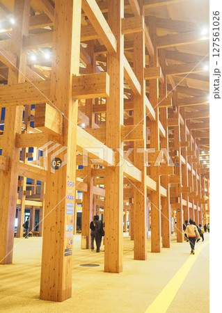 関西万博、大屋根リング 127561026