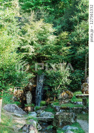 永観堂 不動明王と滝 永観堂 不動明王と滝 127561332