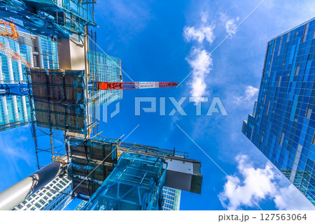 日本の東京都市景観 新橋脚が出現…完全消滅…さよなら渋谷駅西口。中央のビルも完全に解体…=6月21日 日本の東京都市景観 新橋脚が出現…完全消滅…さよなら渋谷駅西口。中央のビルも完全に解体…=6月21日 127563064