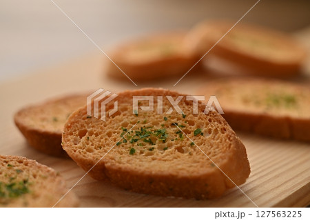 ふくやラスク ガーリックめんたい味 ふくやラスク ガーリックめんたい味 127563225