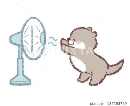 扇風機で涼むコツメカワウソ 127563739