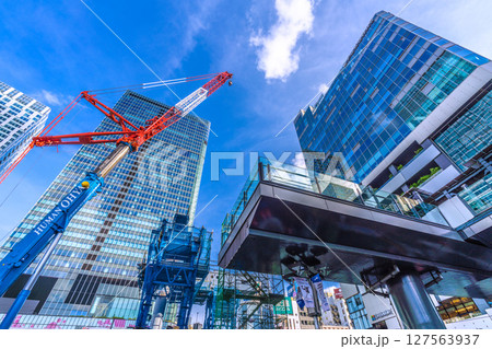日本の東京都市景観 新橋脚が出現！。完全消滅…さよなら渋谷駅西口。中央のビルも完全に解体…＝21日 127563937