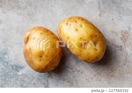 Organic Potato Pair with Skin. 127569102