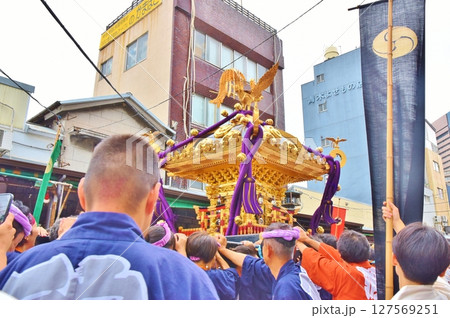 つきじ獅子祭の千貫宮神輿 東京 つきじ獅子祭の千貫宮神輿 東京 127569251