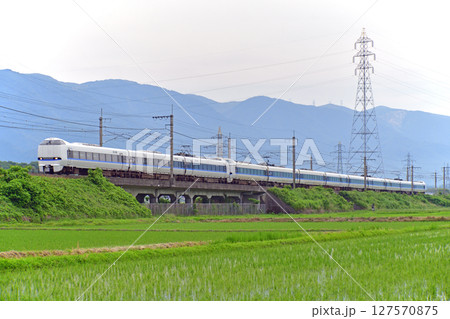 湖西線　近江中庄－近江今津　JR西日本　683系　V36+B39編成（京都）　サンダーバード 127570875