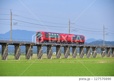 北越急行ほくほく線　犀潟－くびき　えちごトキめき鉄道　ET122-1000系　雪月花 127570890