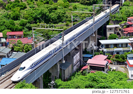東海道新幹線　小田原－熱海　JR西日本　N700A系　F8編成（博多）　のぞみ　ひかり　こだま 127571761