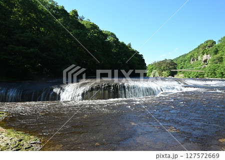 初夏の吹割の滝　群馬 127572669