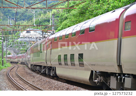 東海道本線　根府川－早川　JR東海　285系　I4編成（大垣）　サンライズ　出雲　瀬戸 127573232