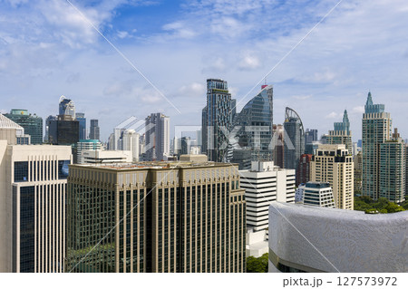 タイ・バンコク中心部の高層ビル群 /  Bangkok, Thailand 127573972