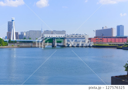 東京都江東区辰巳水門周辺2025年6月 東京都江東区辰巳水門周辺2025年6月 127576325