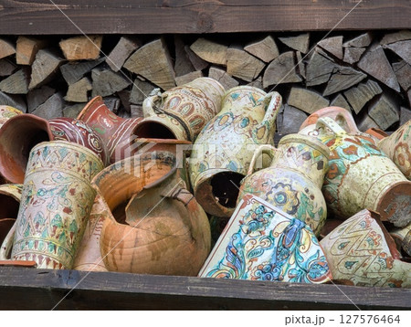 broken clay pots with patterns 127576464