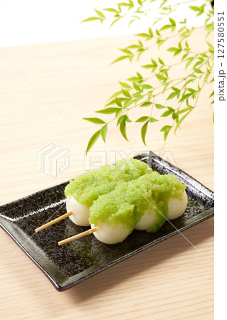 宮城の郷土料理　ずんだ団子イメージ 127580551