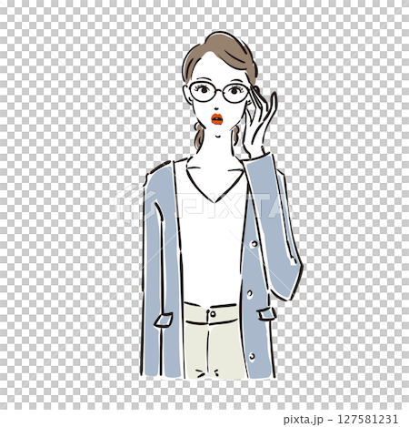 戴著眼鏡的酷商務女人 127581231