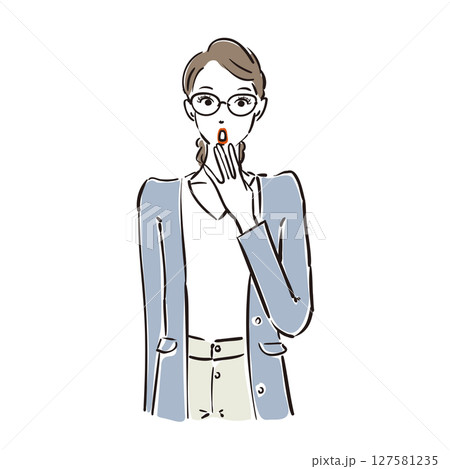 驚くメガネ姿のかっこいいビジネスウーマン 驚くメガネ姿のかっこいいビジネスウーマン 127581235