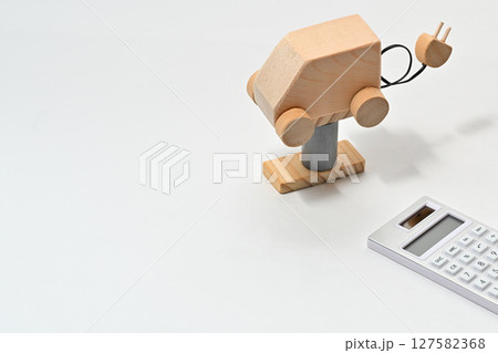 電気自動車 エコカー イメージ 127582368