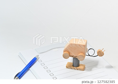 電気自動車 エコカー イメージ 127582385