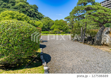 【日本100名城】徳島城 旧徳島城表御殿庭園の入口 徳島県徳島市 【日本100名城】徳島城 旧徳島城表御殿庭園の入口 徳島県徳島市 127586889