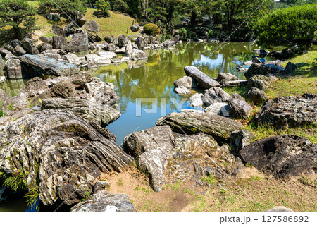【日本100名城】徳島城　旧徳島城表御殿庭園　心字池と庭園2　徳島県徳島市 127586892