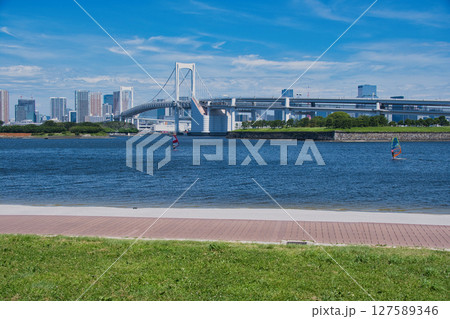お台場海浜の風景 お台場海浜の風景 127589346
